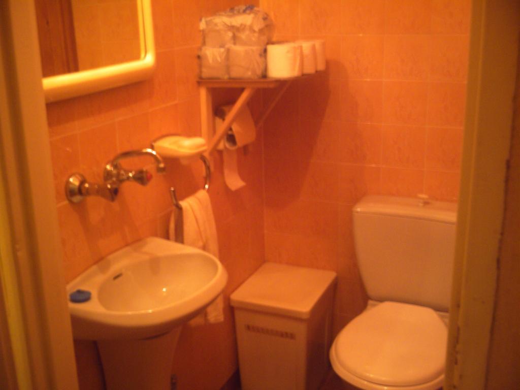 U Rafcia Apartment วอร์ซอ ภายนอก รูปภาพ